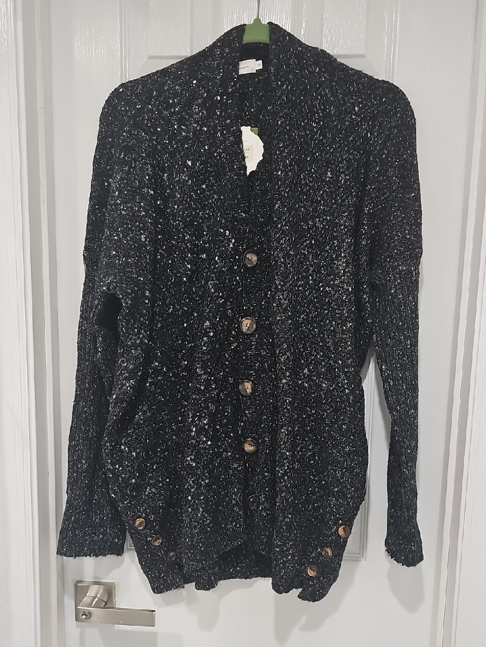 Women's Black Speckled Button-Front Oversized Cardigan Sweater